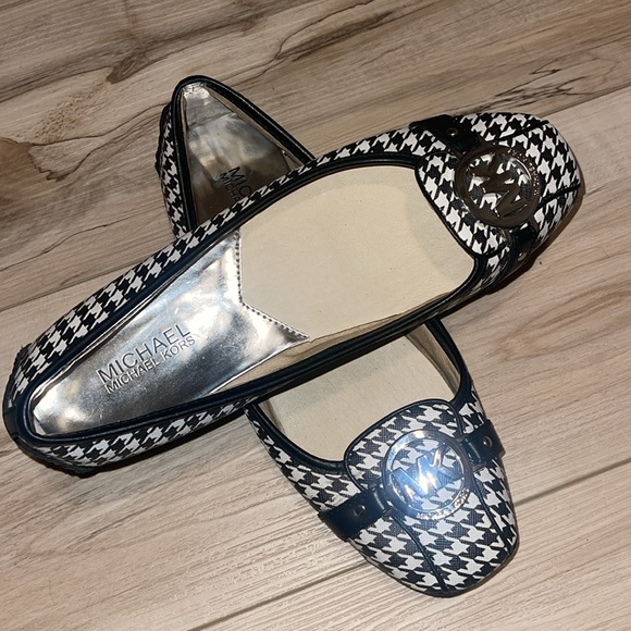MICHAEL KORS (NWOB) Women’s Black & White Houndstooth Fulton Moc Loafers Size 9M - Picture 5 of 16